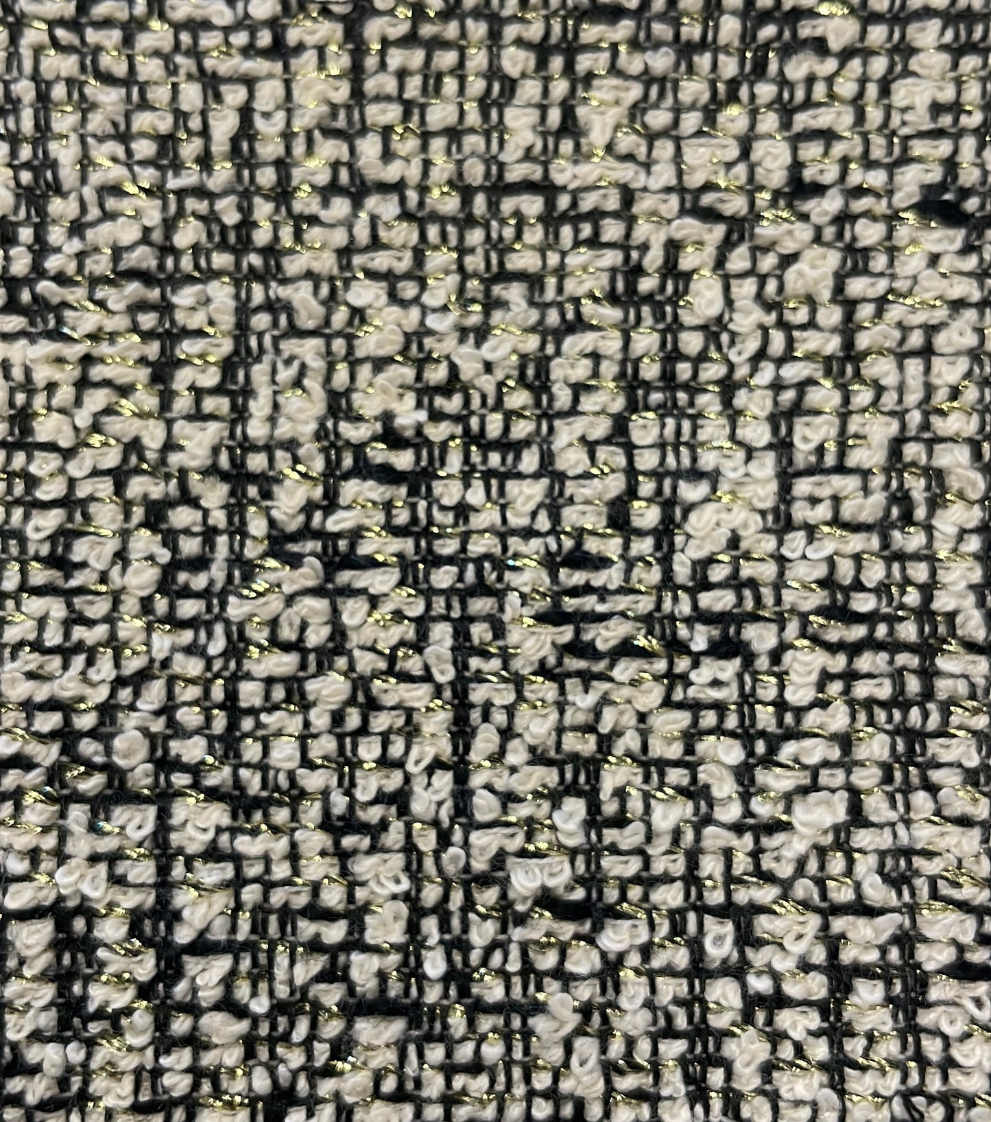 Fabric design col. white and black (single width)
