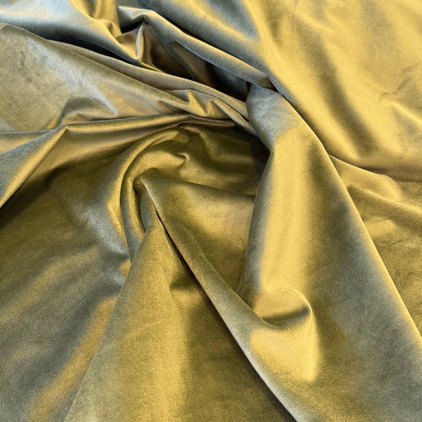 Fabric velvet plain col. green ( double width)