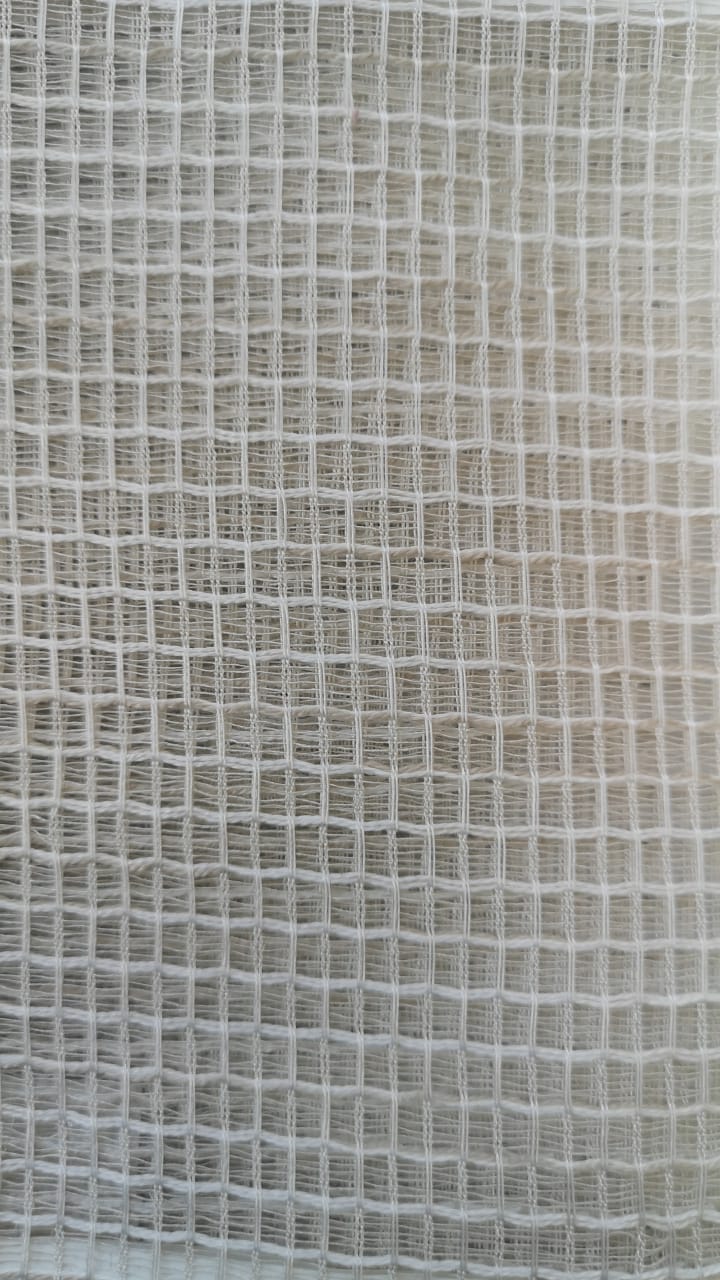 Sheer design col. off-white (double width)