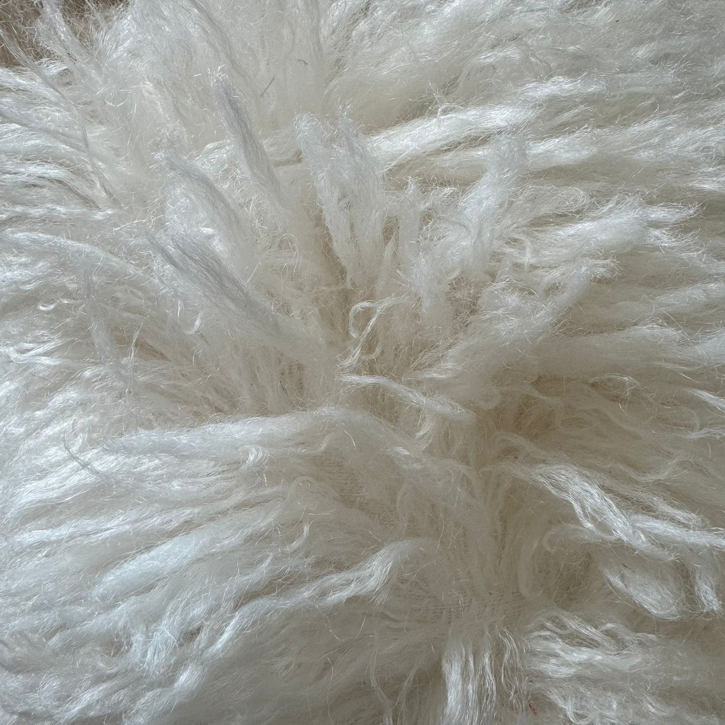 Fabric with long fleece plain col. off-white (single width)