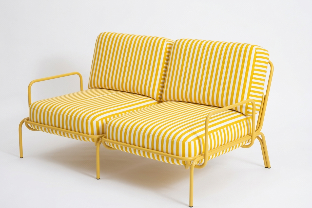 OUTDOOR TWO SEATS( FABRIC NEEDED 4M)