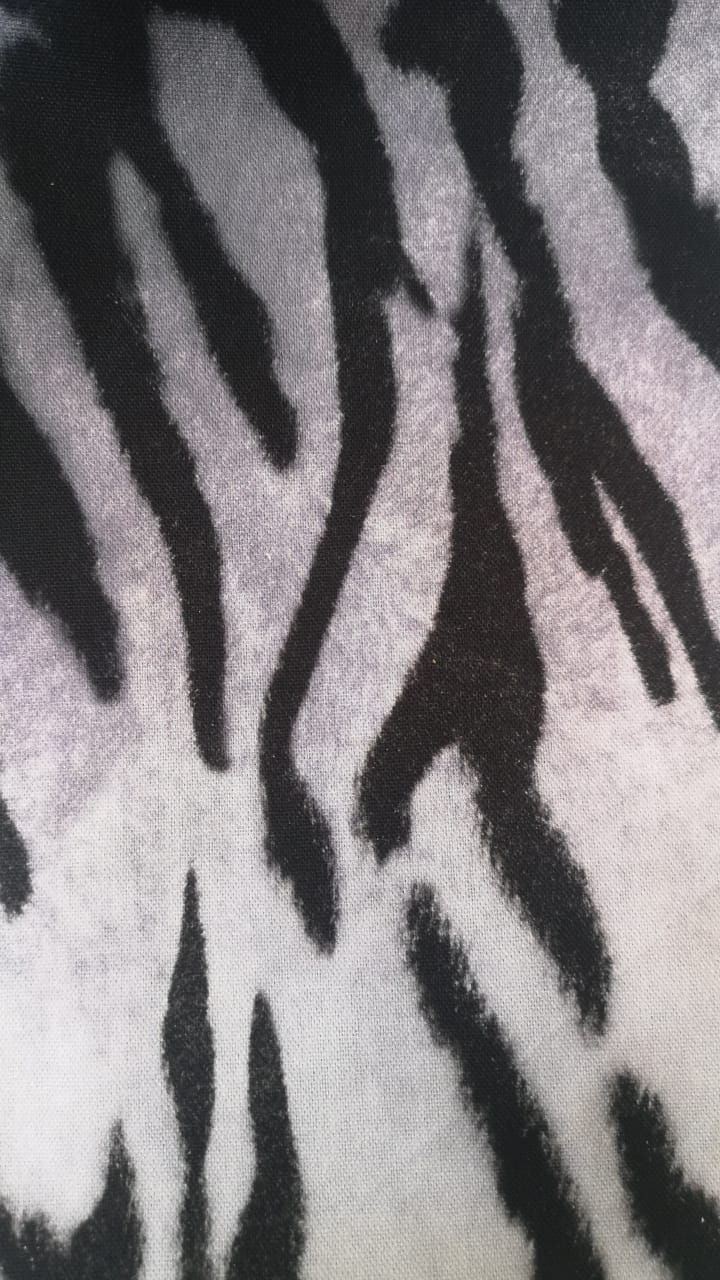 Fabric design col. black/white ( double width)