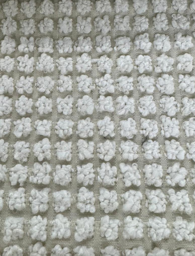 Fabric dots design col. off-white (single width)