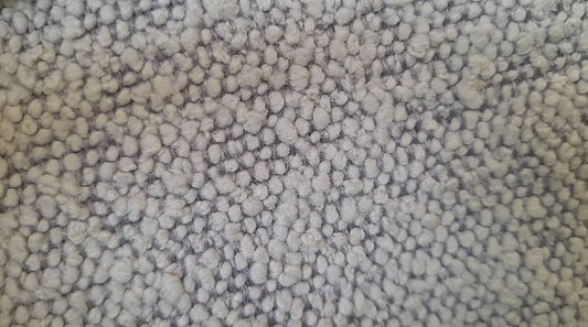 Bubbled fabric col. light grey (single width)