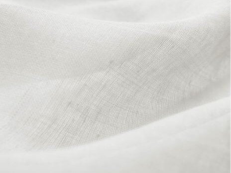 Sheer plain col. white ( double width)