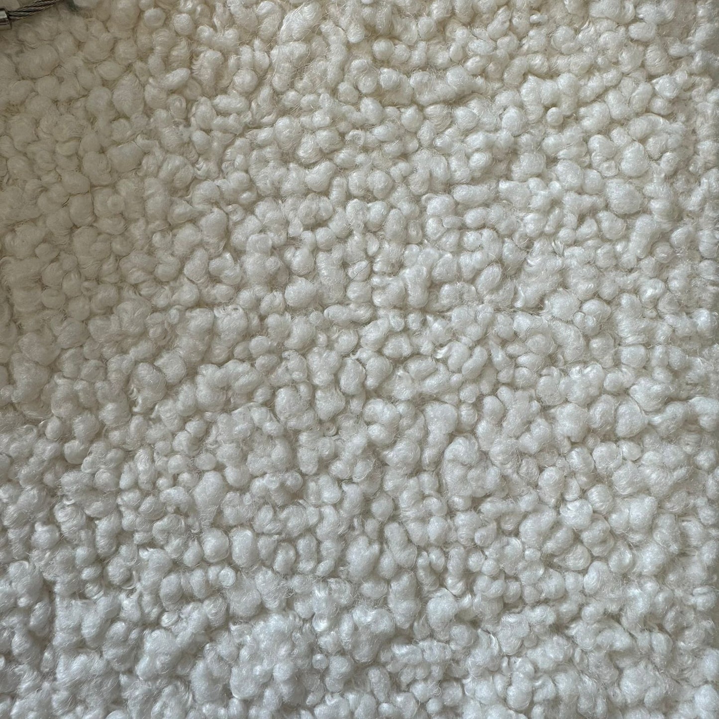 Fabric small bouclee plain col.off-white (single width)